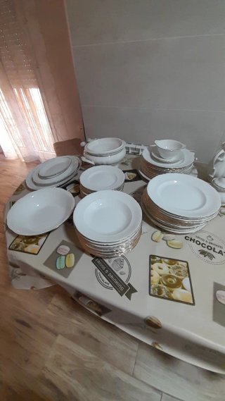 Vajilla Pontesa 56 piezas sin estrenar