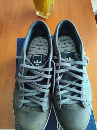 Zapatillas Adidas Vespa Marrones/negras Talla 41,5
