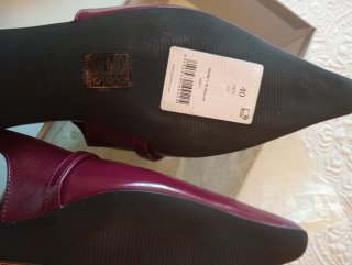 Zapatos de vestir burdeos sin estrenar