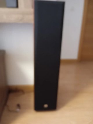 Minicadena LG con altavoces