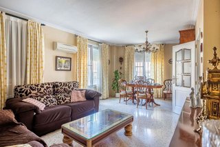 Casa adosada en venta en Montequinto en Dos Hermanas