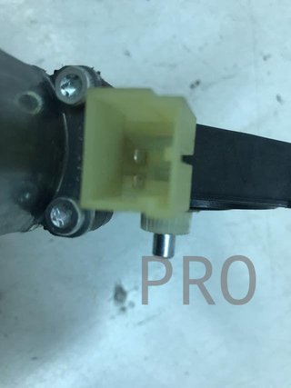 Motor elevalunas Seat León MK3 izquierdo