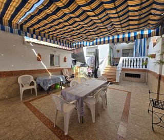 Casa adosada en venta en Vista Azul - Consolación en Dos Hermanas