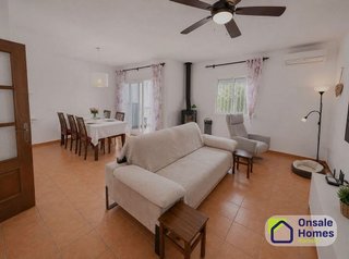 Casa adosada en venta en Los Pacos en Fuengirola