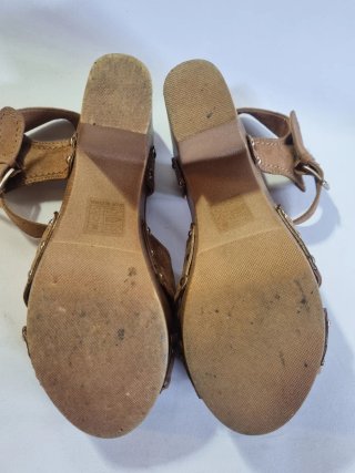 Sandalias de tacón ligeras