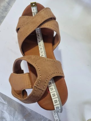 Sandalias de tacón ligeras