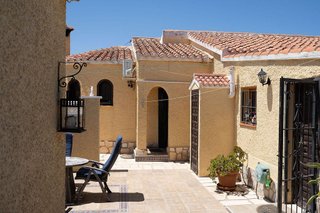 Chalet en venta en La Siesta - El Salado - Torreta en Torrevieja