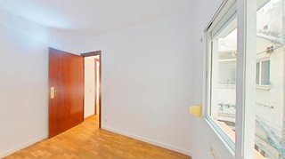 Piso en venta en Les Roquetes en Barcelona