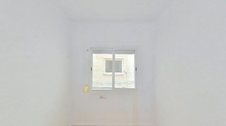 Piso en venta en Les Roquetes en Barcelona