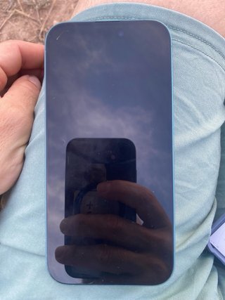 iPhone 16 Azul