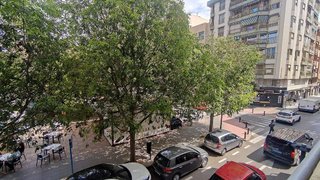 Piso en venta en Benalúa en Alicante