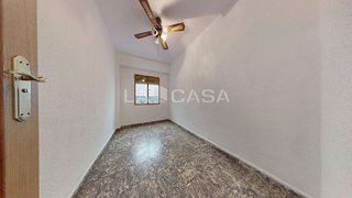 Piso en venta en La Creu del Grau en Valencia