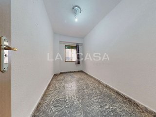 Piso en venta en La Creu del Grau en Valencia