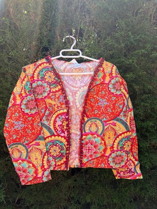 Chaqueta única con estampado floral