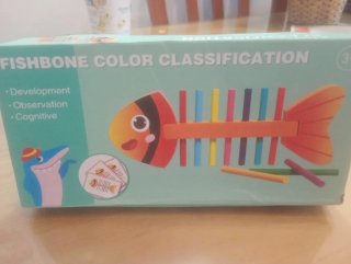 Juego educativo clasificación colores pez