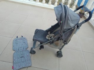 Silla de paseo McLaren gris