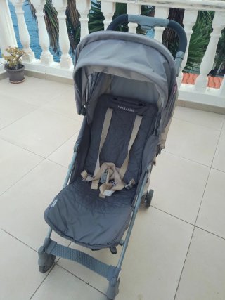 Silla de paseo McLaren gris
