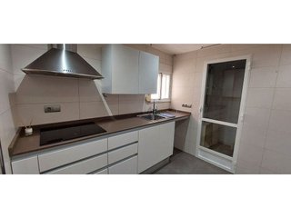 Ático en alquiler en Babel en Alicante