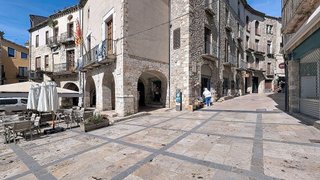 Casa adosada en venta en Besalú