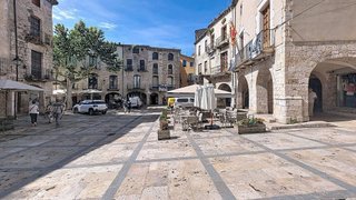 Casa adosada en venta en Besalú