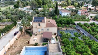 Chalet en venta en Urbanizaciones en Llíria