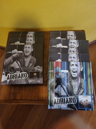 Collezione 10 volumi e cd  Adriano Celentano 2007