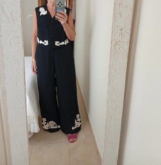 Conjunto chaleco y pantalón negro