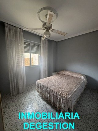 Casa adosada en venta en Zona Hospital en Linares