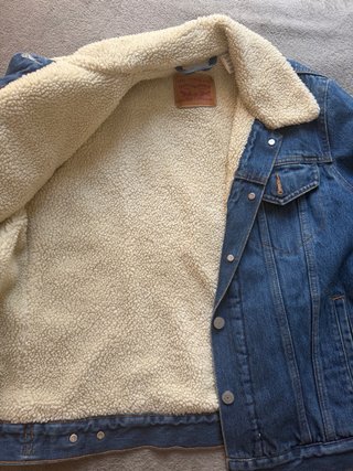 Chaqueta Levi's Sherpa forrada borrego azul