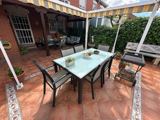 Casa adosada en venta en Las Américas en Parla