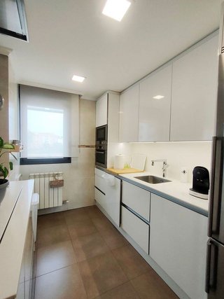 Piso en venta en Portillejo - Valdegastea en Logroño