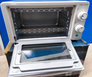 Cecotec horno/tostador sobremesa. 10L capacidad.