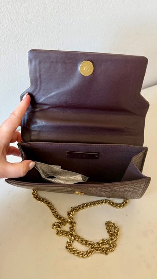 Bolso bandolera cocodrilo marrón y dorado