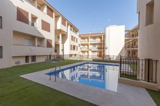 Piso en venta en Zona de San Cayetano en Churriana de la Vega