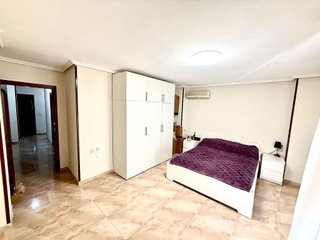 Piso en venta en Carolinas Altas en Alicante