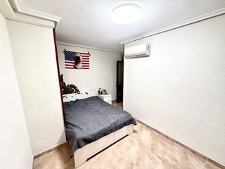 Piso en venta en Carolinas Altas en Alicante