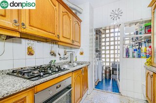 Piso en venta en Polígono Cartuja – La Paz en Granada