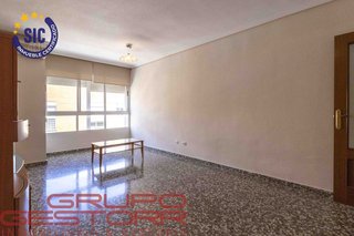 Piso en venta en El Molí en Torrent