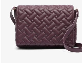 Bolso bandolera acolchado burdeos