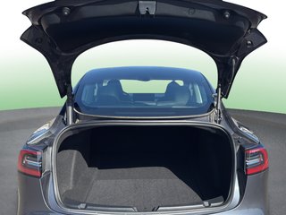 Tesla Model 3 RWD 208 kW (283 CV)