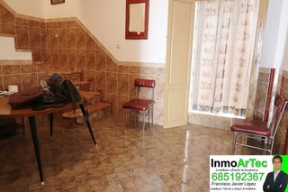 Casa adosada en venta en Illora