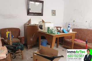 Casa adosada en venta en Illora