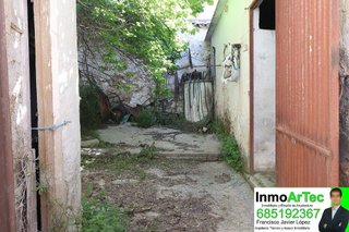 Casa adosada en venta en Illora