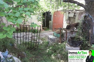 Casa adosada en venta en Illora