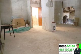 Casa adosada en venta en Illora