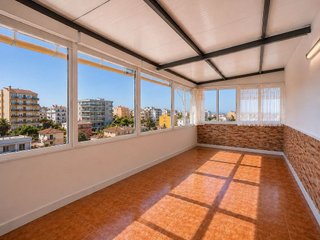 Casa adosada en venta en El Candado - El Palo en Málaga