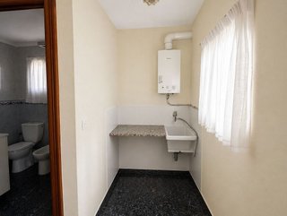 Casa adosada en venta en El Candado - El Palo en Málaga