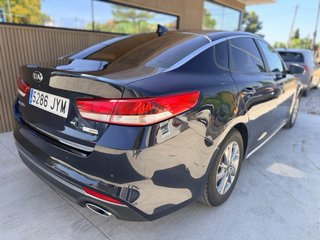 KIA Optima 2017