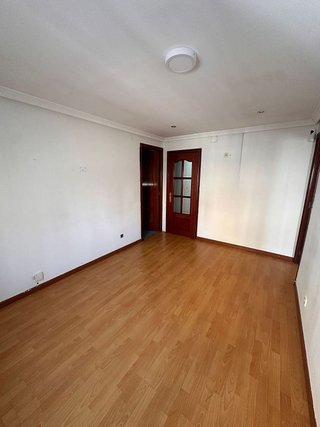 Piso en venta en Vista Alegre en Madrid