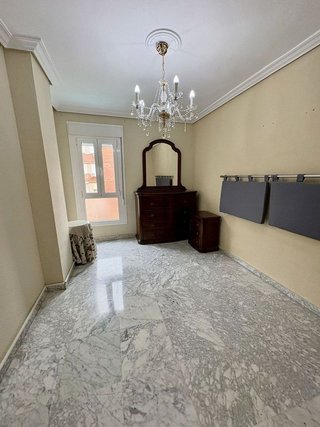 Piso en venta en Huerta del Pilar en Sevilla
